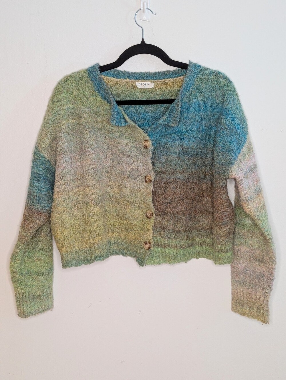 Wool-Blend Knit Cropped Round Neck Button-Up Cardigan